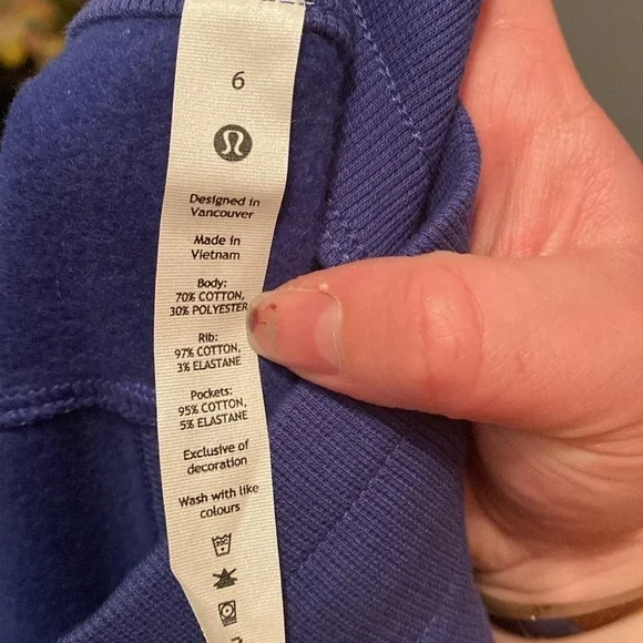 Lululemon joggers - Picture 2 of 4